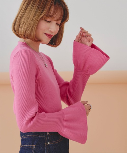 titivate(ティティベイト)の「クルーネックベルスリーブニット(ニット/セーター・レディース・ブルー系その他/イエロー/ピンク/ホワイト系その他/ブラック/グレー系その他/グレー系その他2・S/M)」の7枚目の写真