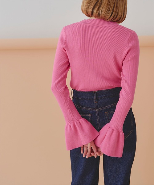 titivate(ティティベイト)の「クルーネックベルスリーブニット(ニット/セーター・レディース・ブルー系その他/イエロー/ピンク/ホワイト系その他/ブラック/グレー系その他/グレー系その他2・S/M)」の16枚目の写真