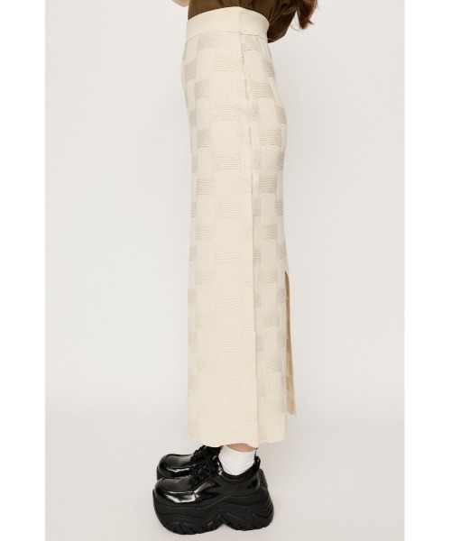 SLY(スライ)の「BACK SLIT KNIT SK バックスリット ニットスカート ジャガード柄 サマーニット ゴム仕様 毛玉できにくい セットアップ可能(スカート・レディース・ブラック/アイボリー/ターコイズブルー/レッド・FREE)」の8枚目の写真