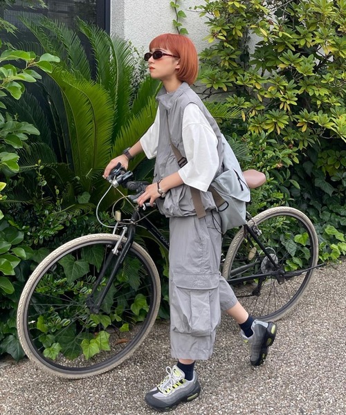 WudgeBoy（ワッジボーイ）の「nylon summer vest（ベスト・レディース・ブラック/グレー・MEDIUM/LARGE）」の7枚目の写真