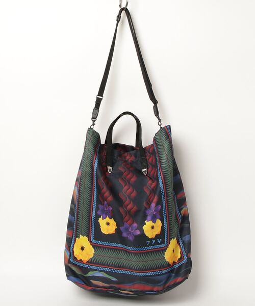 TOGA（トーガ）の「PRINT TOTE BAG（トートバッグ・レディース・ネイビー/グリーン・ONE SIZE）」の9枚目の写真