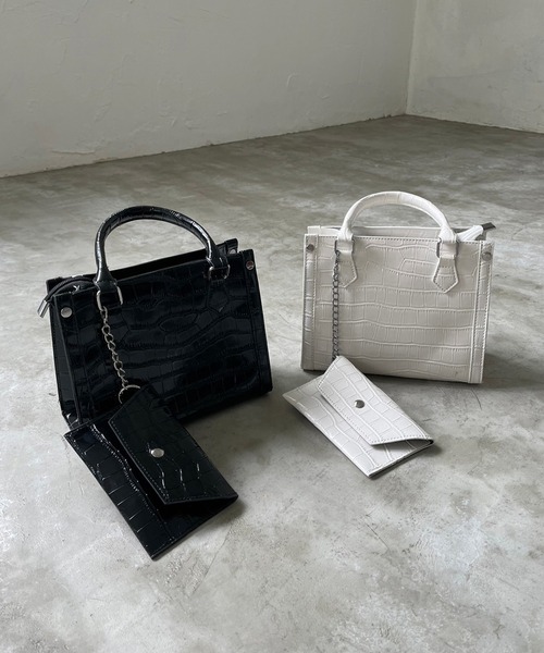 ENVYM（アンビー）の「クロコハンドBAG（ハンドバッグ・レディース・ブラック/ホワイト・FREE）」の9枚目の写真