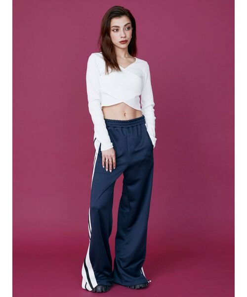 EVRIS（エヴリス）の「クロスリブクロップドトップス（Tシャツ/カットソー・レディース・イエロー/ブラック/ホワイト・FREE）」の7枚目の写真