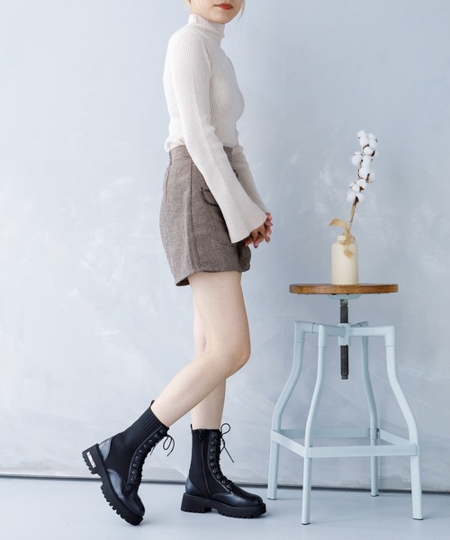 attagirl（アタガール）の「レースアップニットブーツ（ブーツ・レディース・ブラック/アイボリー・LL/M/L/S）」の10枚目の写真