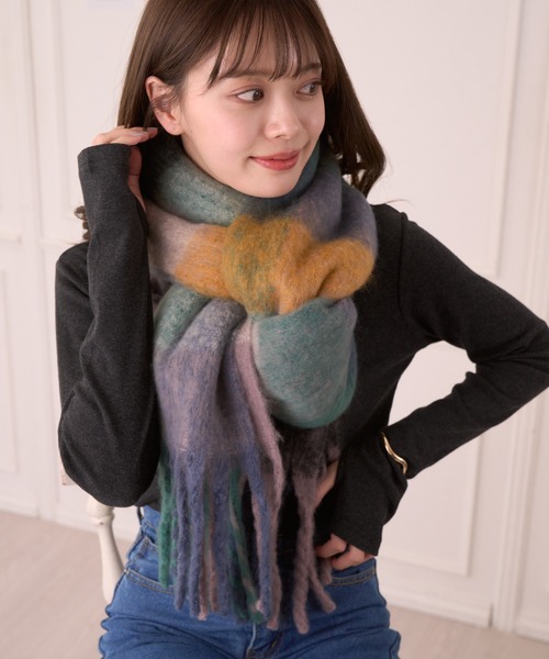 Ada.（エイダ）の「カラフル ブロックチェック ボリューム フリンジ