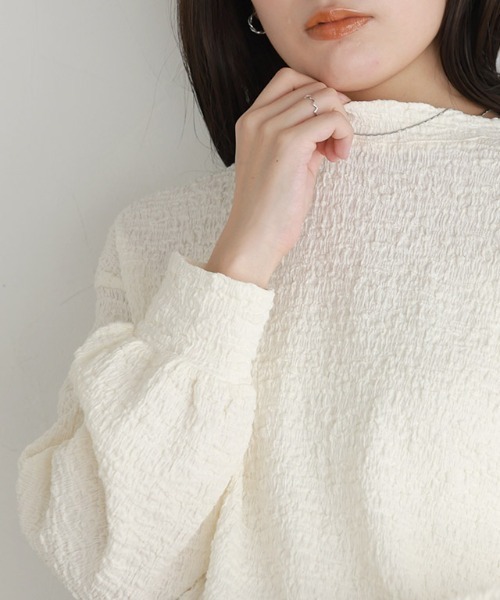 Pierrot(ピエロ)の「ボリュームスリーブシボカットソー(Tシャツ/カットソー・レディース・アイボリー/ブラック・L/M)」の5枚目の写真