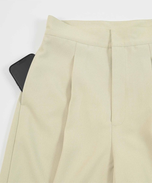 UR'S(ユアーズ)の「ハイウエストハーフパンツ(その他パンツ・レディース・ブラック/ライトベージュ・S/M/L)」の17枚目の写真