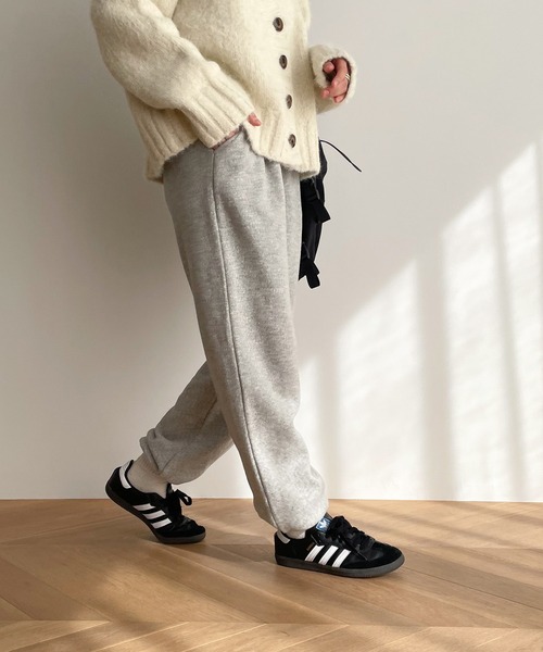 CANAL JEAN(キャナルジーン)の「El mar 裏起毛スウェットパンツ(スウェットパンツ・レディース・ライトグレー/クリーム・ONE SIZE)」の3枚目の写真