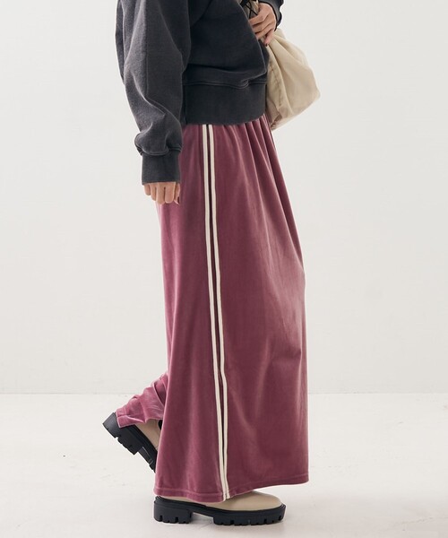 FREAK'S STORE(フリークスストア)の「ベロア サイドライン スカート(スカート・レディース・ネイビー/オフホワイト/ピンク・フリ-)」の3枚目の写真