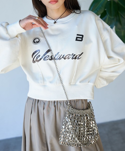 新品未使用Girlish⭐︎ピンタックショルダートップス VIS（ビス）の「【2WAY】ビーズショルダーバッグ（ショルダーバッグ