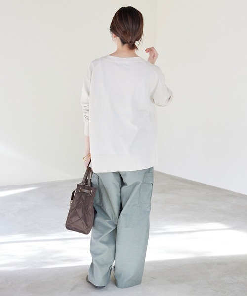 SLOBE IENA(スローブイエナ)の「《追加》アイスコットンVネックカーディガン(カーディガン/ボレロ・レディース・ライトグリーン/ネイビー/イエロー/アイボリー/ブルー・FREE)」の9枚目の写真