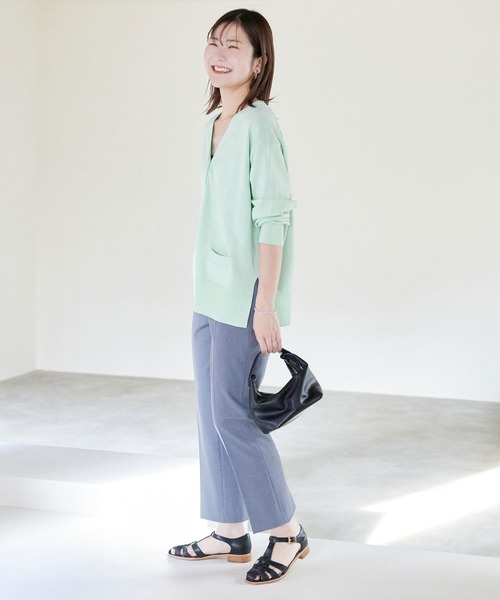 SLOBE IENA(スローブイエナ)の「《追加》アイスコットンVネックカーディガン(カーディガン/ボレロ・レディース・ライトグリーン/ネイビー/イエロー/アイボリー/ブルー・FREE)」の19枚目の写真