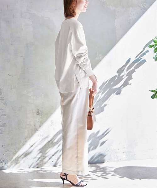 SLOBE IENA(スローブイエナ)の「《追加》アイスコットンVネックカーディガン(カーディガン/ボレロ・レディース・ライトグリーン/ネイビー/イエロー/アイボリー/ブルー・FREE)」の18枚目の写真