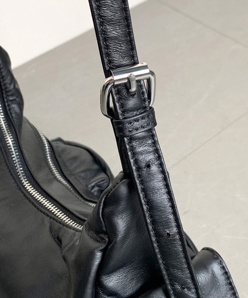 セール】多ポケット付きショルダーバッグ（ショルダーバッグ）｜non