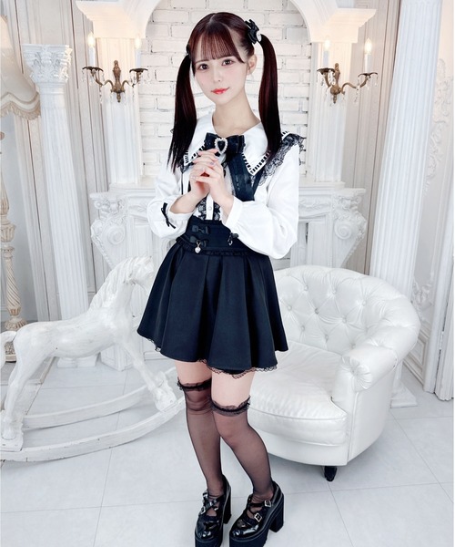 MA*RS（アメーバーマーズ）の「ハシゴレースセーラーブラウス