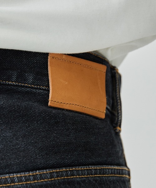 KHOKI（コッキ）の「【KHOKI / コッキ】STUDIOUS別注 3D cut pants（デニムパンツ・メンズ・ブラック/インディゴブルー・2/3）」の15枚目の写真