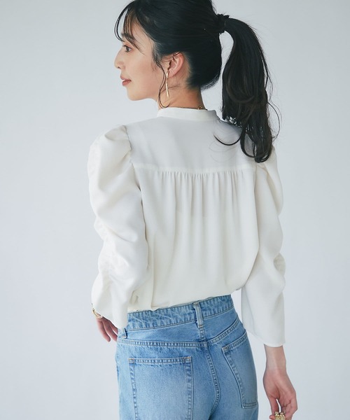 La boutique BonBon（ラブティックボンボン）の「パワショルクロップド