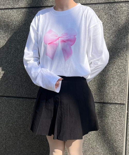 cuorequal(クオレコール)の「リボンモチーフロンT(Tシャツ/カットソー・レディース・ホワイト・L/M)」の1枚目の写真