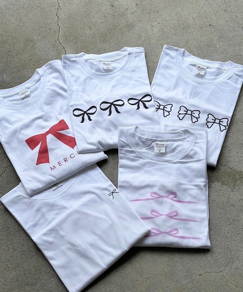 cuorequal(クオレコール)の「MERCIリボンプリントロングTシャツ(Tシャツ/カットソー・レディース・ホワイト・MEDIUM/LARGE)」の15枚目の写真