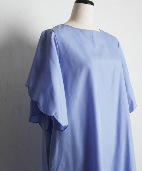 &. NOSTALGIA(アンドドットノスタルジア)の「【ZOZO限定】スカラップスリーブワンピース(ワンピース・レディース・サックスブルー/ブラック・M)」の5枚目の写真