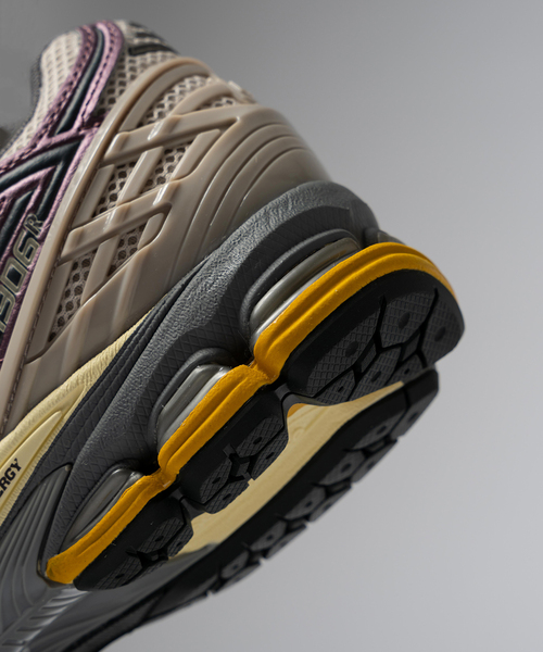 NEW BALANCE(ニューバランス)の「【New Balance / ニューバランス】M1906RRA(スニーカー・メンズ・チャコールグレー・25.5cm/26cm/26.5cm/27cm/27.5cm/28cm)」の5枚目の写真