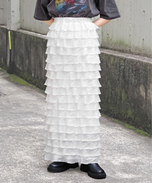 tiptop(ティップトップ)の「段々フリルナロースカート(スカート・レディース・オフホワイト/ブラック・FREE)」の2枚目の写真