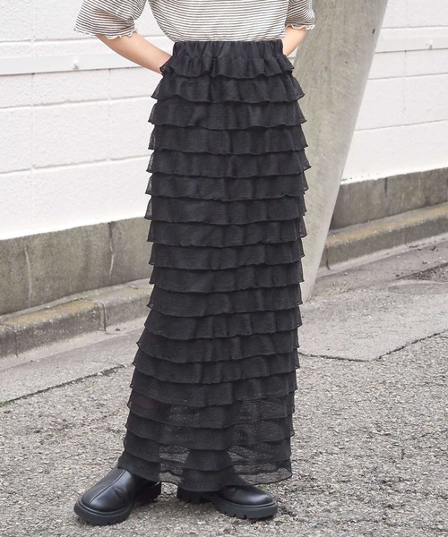 tiptop(ティップトップ)の「段々フリルナロースカート(スカート・レディース・オフホワイト/ブラック・FREE)」の1枚目の写真