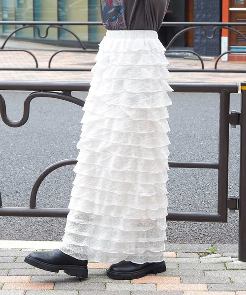 tiptop(ティップトップ)の「段々フリルナロースカート(スカート・レディース・オフホワイト/ブラック・FREE)」の7枚目の写真