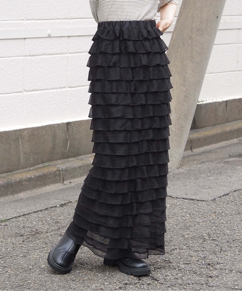tiptop(ティップトップ)の「段々フリルナロースカート(スカート・レディース・オフホワイト/ブラック・FREE)」の15枚目の写真