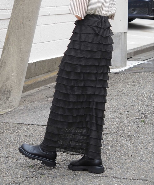 tiptop(ティップトップ)の「段々フリルナロースカート(スカート・レディース・オフホワイト/ブラック・FREE)」の16枚目の写真