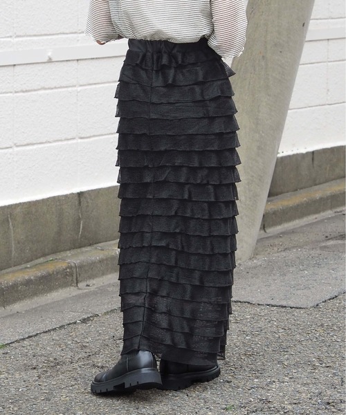 tiptop(ティップトップ)の「段々フリルナロースカート(スカート・レディース・オフホワイト/ブラック・FREE)」の17枚目の写真