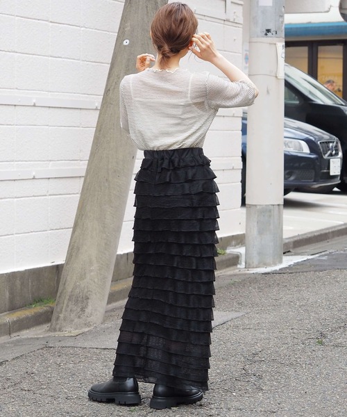 tiptop(ティップトップ)の「段々フリルナロースカート(スカート・レディース・オフホワイト/ブラック・FREE)」の18枚目の写真