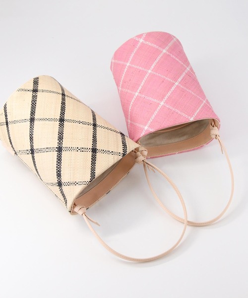 EleSac（エルサック）の「ＰＡＰＩＬＯラフィアバケツバッグ（ハンドバッグ・レディース・ブラック/ピンク・FREE）」の12枚目の写真