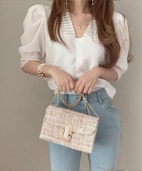 BLANC FICELLE(ブランフィセル)の「襟、袖口レース 半袖シャツ(シャツ/ブラウス・レディース・ベージュ/ホワイト・S/M/L)」の6枚目の写真