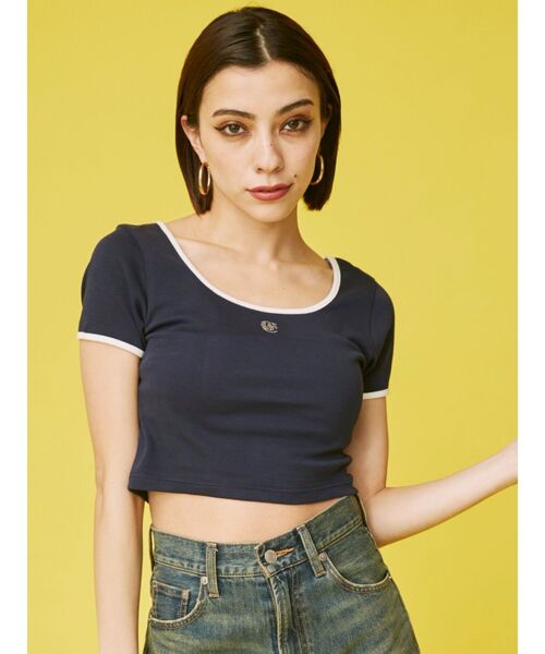 EVRIS（エヴリス）の「BIG METAL HOOP ピアス（ピアス（両耳用）・レディース・シルバー/ゴールド・FREE）」の9枚目の写真