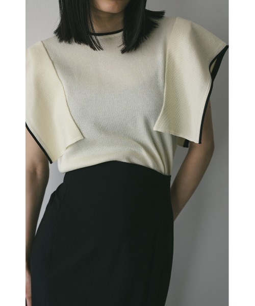 STYLEMIXER（スタイルミキサー）の「パイピングパネルスリーブニット（ニット/セーター・レディース・ネイビー/オレンジ/アイボリー・FREE）」の4枚目の写真