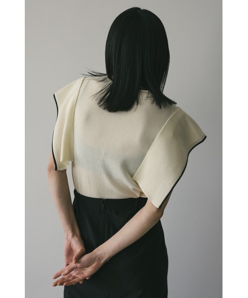 STYLEMIXER（スタイルミキサー）の「パイピングパネルスリーブニット（ニット/セーター・レディース・ネイビー/オレンジ/アイボリー・FREE）」の10枚目の写真