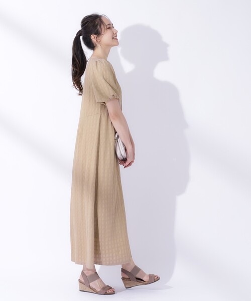 新品タグ付き⭐️BEIGE,ロングワンピース　セットアップ風 新品タグ付き⭐️BEIGE ロングワンピース セットアップ風 ワンピース