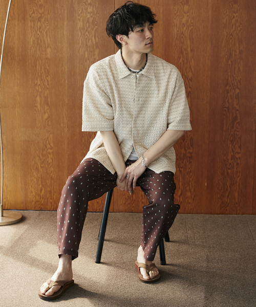 JOURNAL STANDARD relume(ジャーナルスタンダード レリューム)の「INDIA SHIRTINGS レースレギュラーシャツ(シャツ/ブラウス・メンズ・ベージュ系その他/ホワイト・LARGE/MEDIUM)」の4枚目の写真