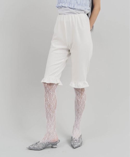 Carmelo(カーメロ)の「Frill bike shorts / フリルバイカーパンツ(その他パンツ・レディース・ホワイト/ブラック・FREE)」の10枚目の写真