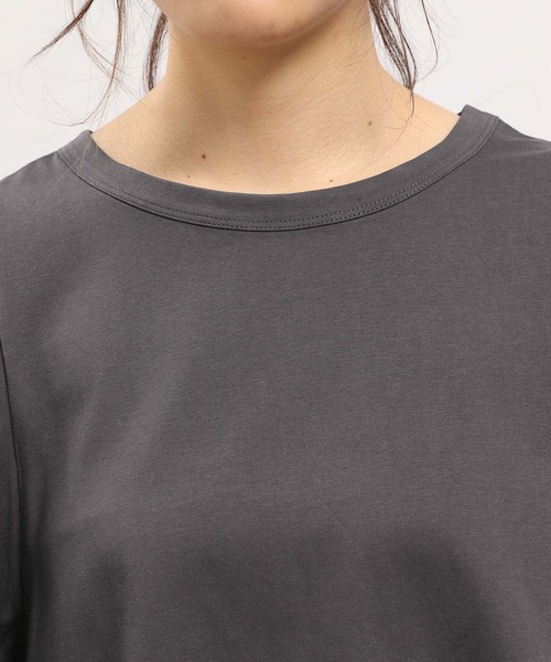 GLOBAL WORK Smile Seed Store（グローバルワーク スマイルシードストア）の「冷感袖フレアTシャツ/186246（Tシャツ/カットソー・レディース・ベージュ/チャコール/オフホワイト/ブラック・MEDIUM/LARGE/SMALL）」の11枚目の写真