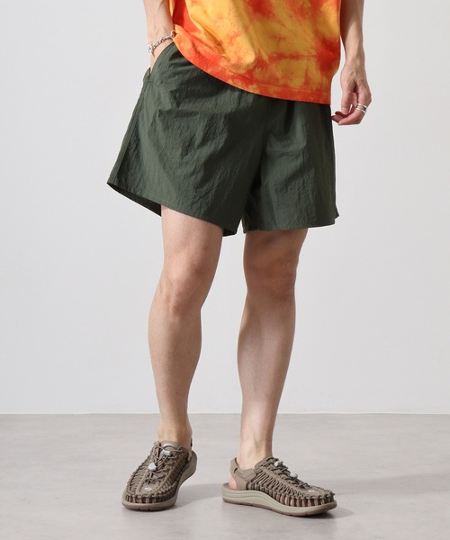 TRUSS（トラス）の「TRUSS バーサタイル ナイロンショーツ（その他パンツ・メンズ・オレンジ/ネイビー/イエロー/パープル/コーラル/ブラック/オリーブ/ブルー/グレー/グリーン/カモフラージュ/カーキ/グリーン系その他/ローズ/サンドベージュ・S/XS/M/L/XL）」の21枚目の写真