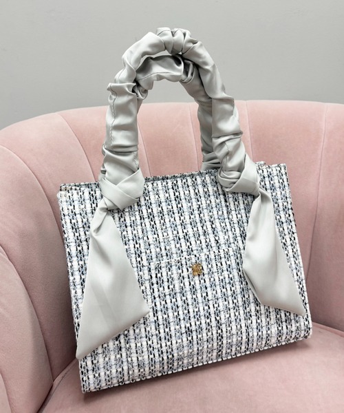 one after another NICE CLAUP（ワンアフターアナザーナイスクラップ）の「ギャザーハンドルミニトートバッグ（トートバッグ・レディース・アイボリー/ブラック/ホワイト系その他/ピンク/グレー系その他/ホワイト系その他2・FREE）」の22枚目の写真