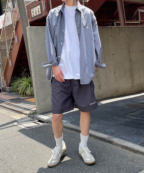 MAISON CLUB(メゾンクラブ)の「【MAISON CLUB】ワンポイント刺繍ナイロンハーフパンツ LESS IS MORE(その他パンツ・メンズ・オリーブ/ブラック/チャコールグレー/ベージュ/ネイビー/サックスブルー・M/XL/L)」の9枚目の写真