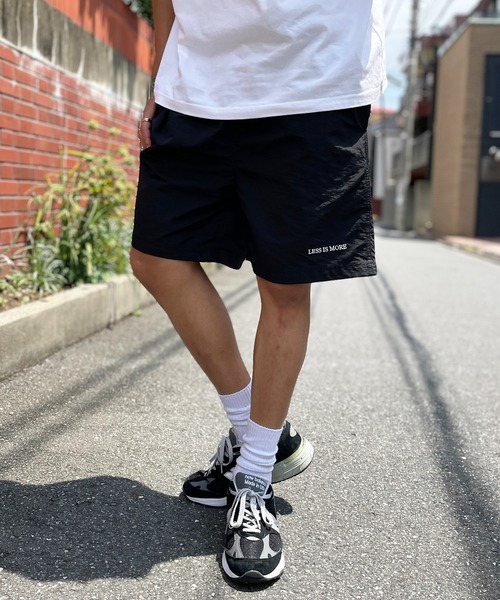 MAISON CLUB(メゾンクラブ)の「【MAISON CLUB】ワンポイント刺繍ナイロンハーフパンツ LESS IS MORE(その他パンツ・メンズ・オリーブ/ブラック/チャコールグレー/ベージュ/ネイビー/サックスブルー・M/XL/L)」の16枚目の写真