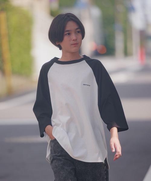 GLOBAL WORK（グローバルワーク）の「USAロゴ刺繍7分袖/AND YUA ANY/115717（Tシャツ/カットソー・キッズ・グリーン/ブラック・150cm/160cm）」の15枚目の写真