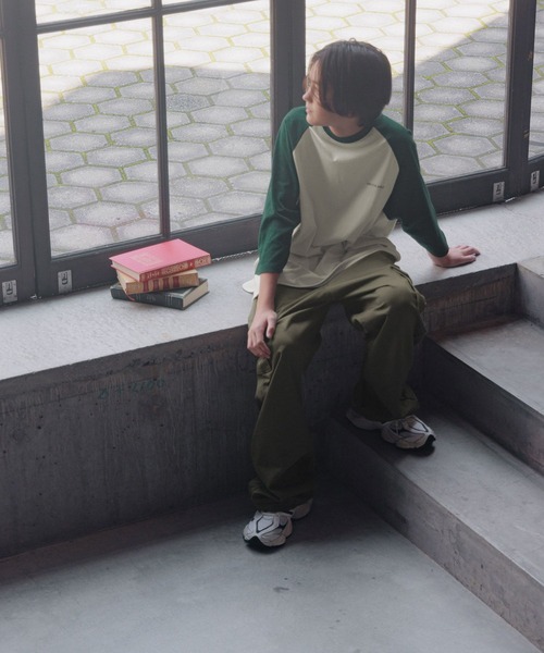 GLOBAL WORK（グローバルワーク）の「USAロゴ刺繍7分袖/AND YUA ANY/115717（Tシャツ/カットソー・キッズ・グリーン/ブラック・150cm/160cm）」の19枚目の写真