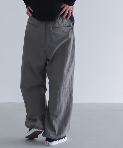 n'OrLABEL（ノアールレーベル）の「『ワイドトラックパンツ』（カーゴパンツ・メンズ・グレー/ブラック・M/L）」の20枚目の写真