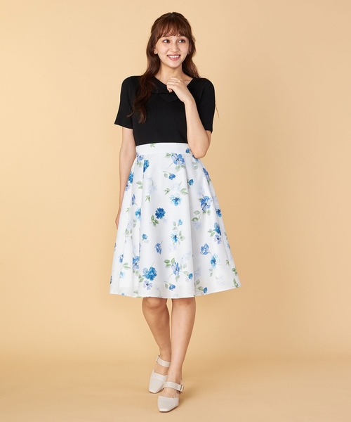 2015SS ランウェイ　コレクションピース　スカート LAISSE PASSE（レッセパッセ）の「水彩フラワープリントスカート