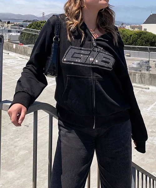 MEMECLE（メメクル）の「【 MEMECLE / メメクル 】ラインストーン ロゴ 裏起毛フルジップパーカー（パーカー・レディース・グレー/ブラック/ホワイト/ピンク/ワインレッド・L/M/S）」の2枚目の写真